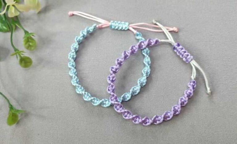 spiral friendship bracelet