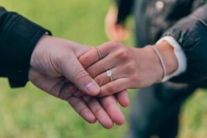 How to Buy an Engagement Ring