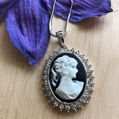 cameo necklace